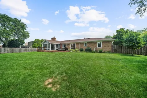5N506 Santa Fe Trail Bloomingdale IL 60108