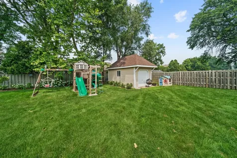 5N506 Santa Fe Trail Bloomingdale IL 60108