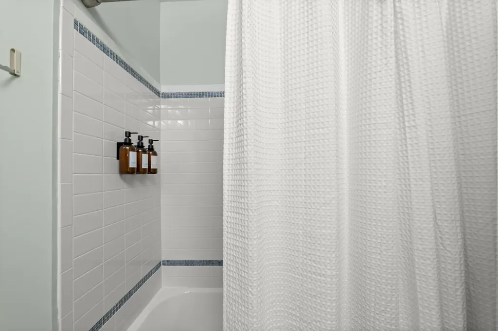 1436 North Bosworth Avenue Chicago IL 60642