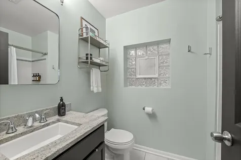 1436 North Bosworth Avenue Chicago IL 60642