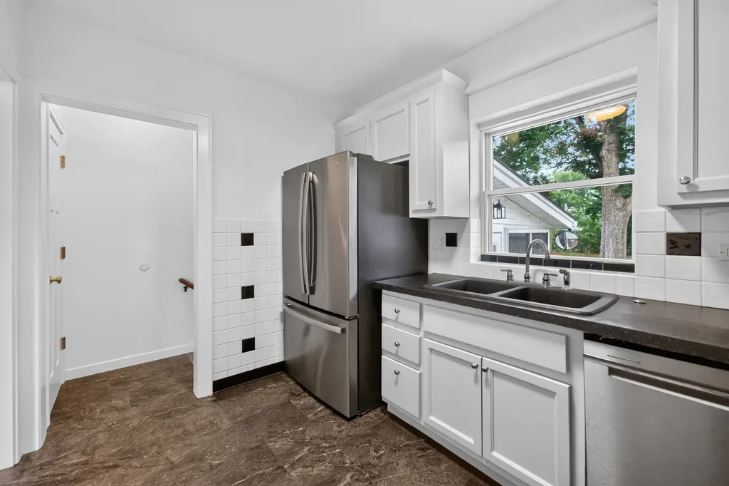 358 North Main Street Lombard IL 60148