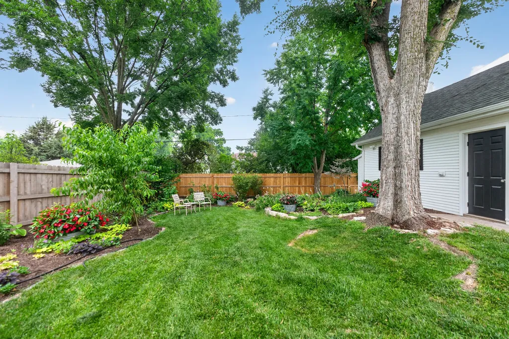 358 North Main Street Lombard IL 60148