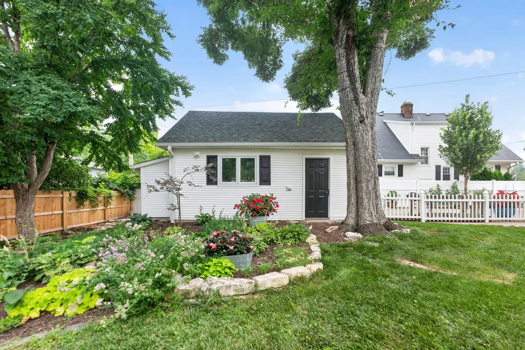 358 North Main Street Lombard IL 60148