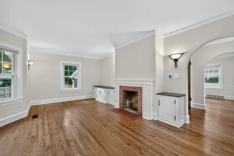 358 North Main Street Lombard IL 60148