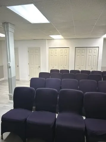 1332 Davis Street Evanston IL 60201