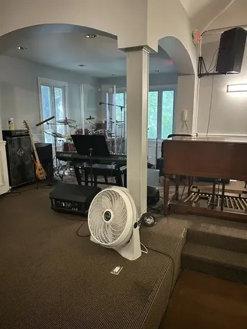 1332 Davis Street Evanston IL 60201