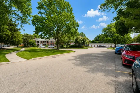 530 Shorely Drive Barrington IL 60010
