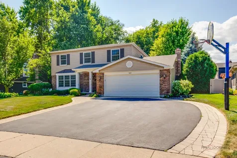 907 Dawes Street Libertyville IL 60048