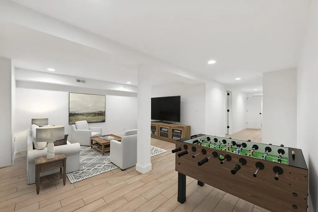 1446 West Catalpa Avenue Chicago IL 60640