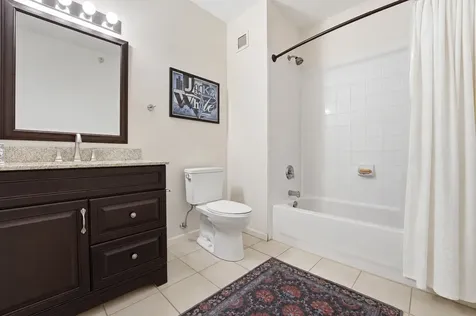 645 North Kingsbury Street Chicago IL 60610