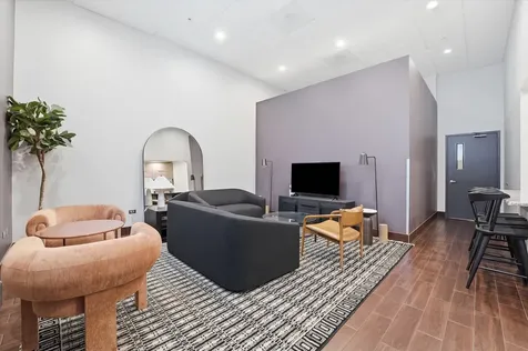645 North Kingsbury Street Chicago IL 60610