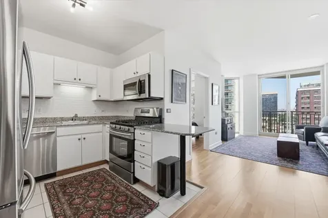 645 North Kingsbury Street Chicago IL 60610