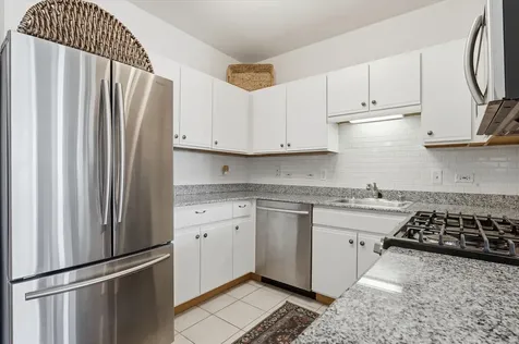 645 North Kingsbury Street Chicago IL 60610