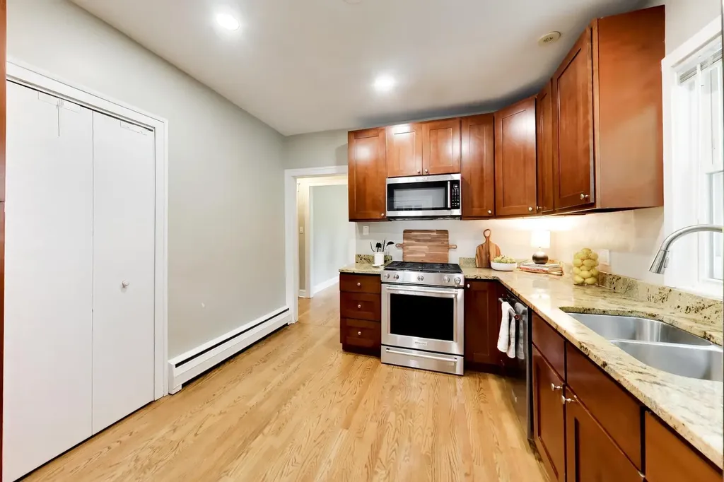 101 16TH Street Wilmette IL 60091