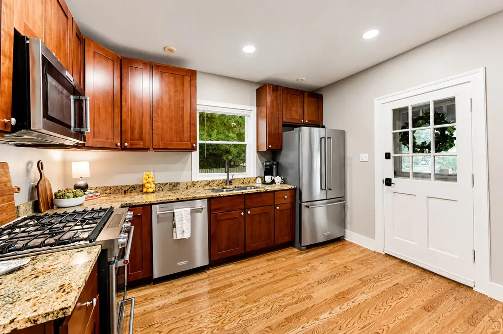 101 16TH Street Wilmette IL 60091