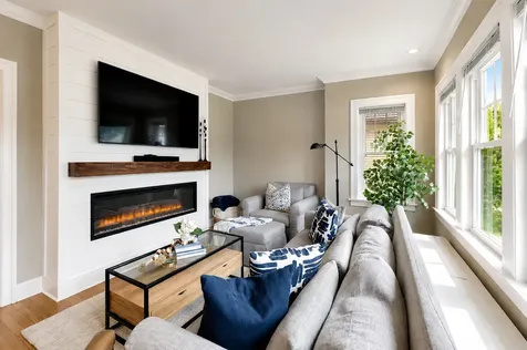 101 16TH Street Wilmette IL 60091