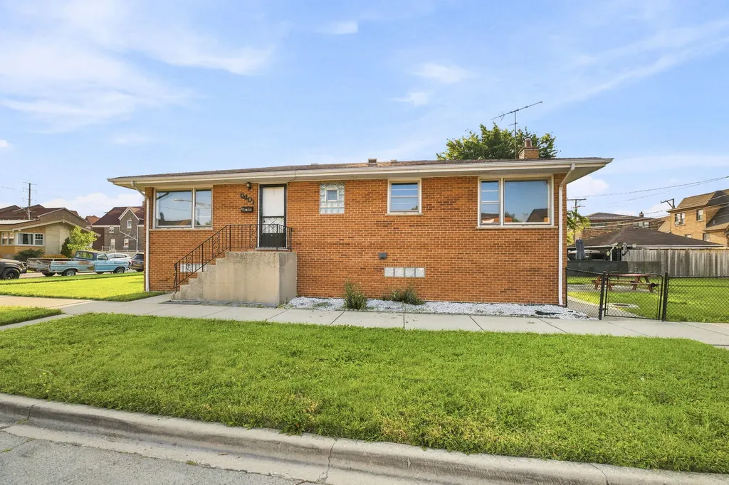 5401 South Millard Avenue Chicago IL 60632