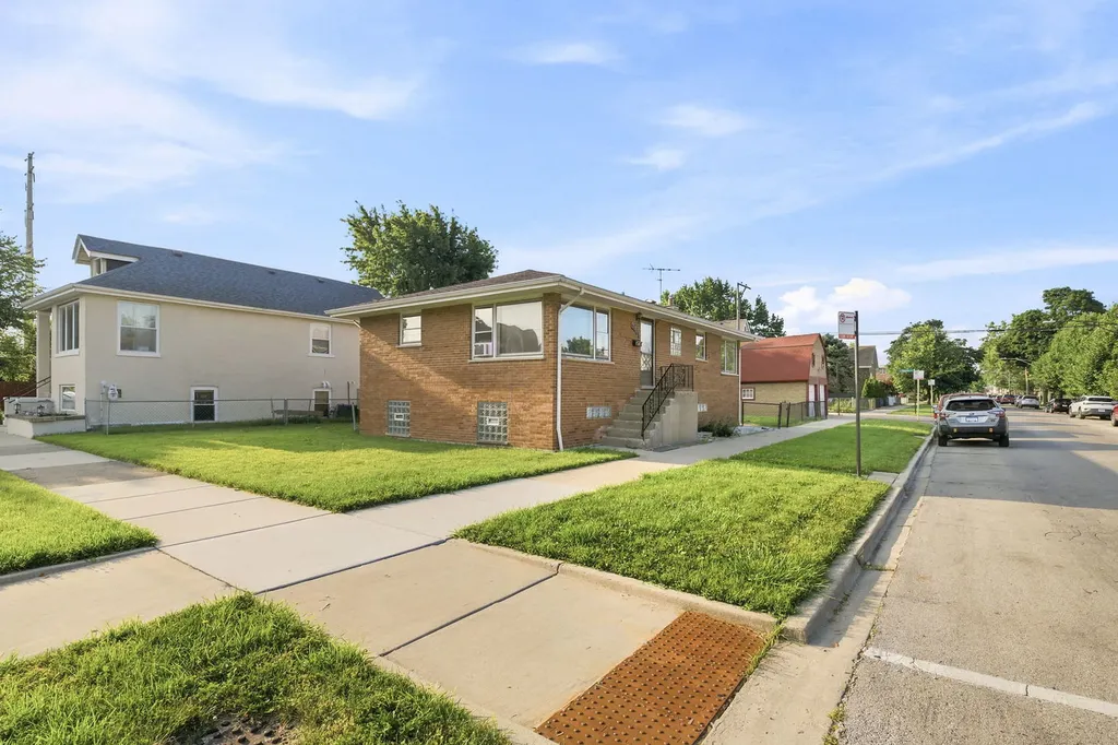 5401 South Millard Avenue Chicago IL 60632