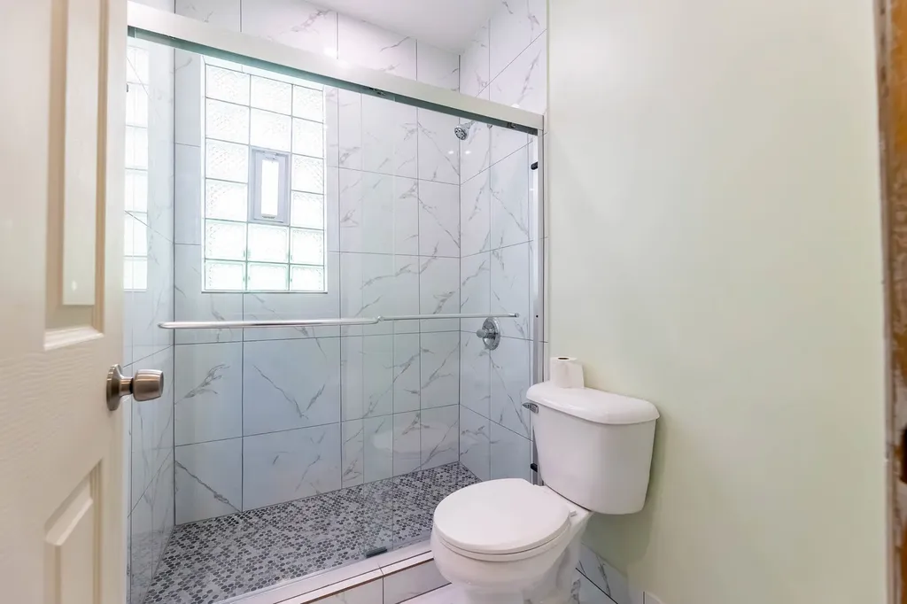 2458 West 45th Place Chicago IL 60632