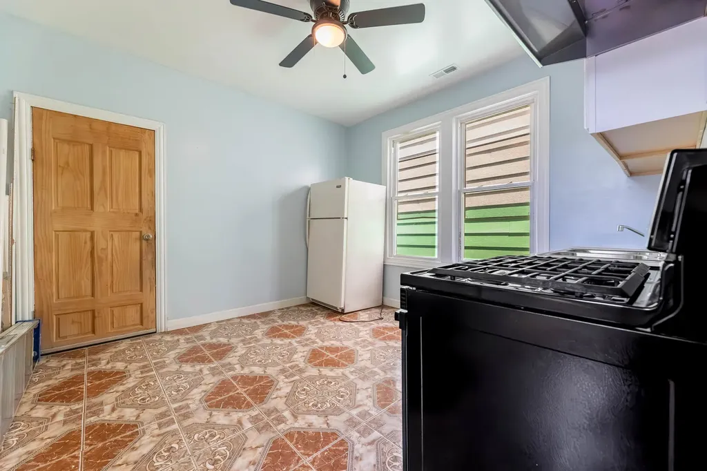 2458 West 45th Place Chicago IL 60632