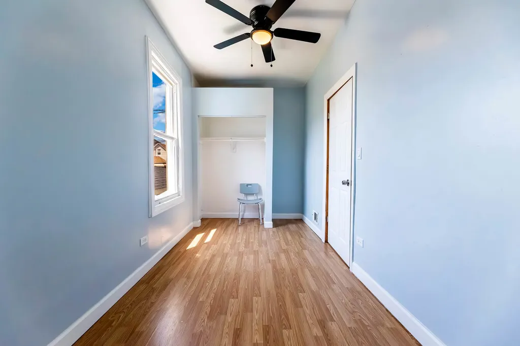 2458 West 45th Place Chicago IL 60632