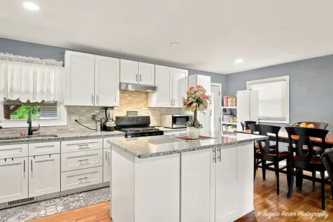 360 Hickory Drive Crystal Lake IL 60014