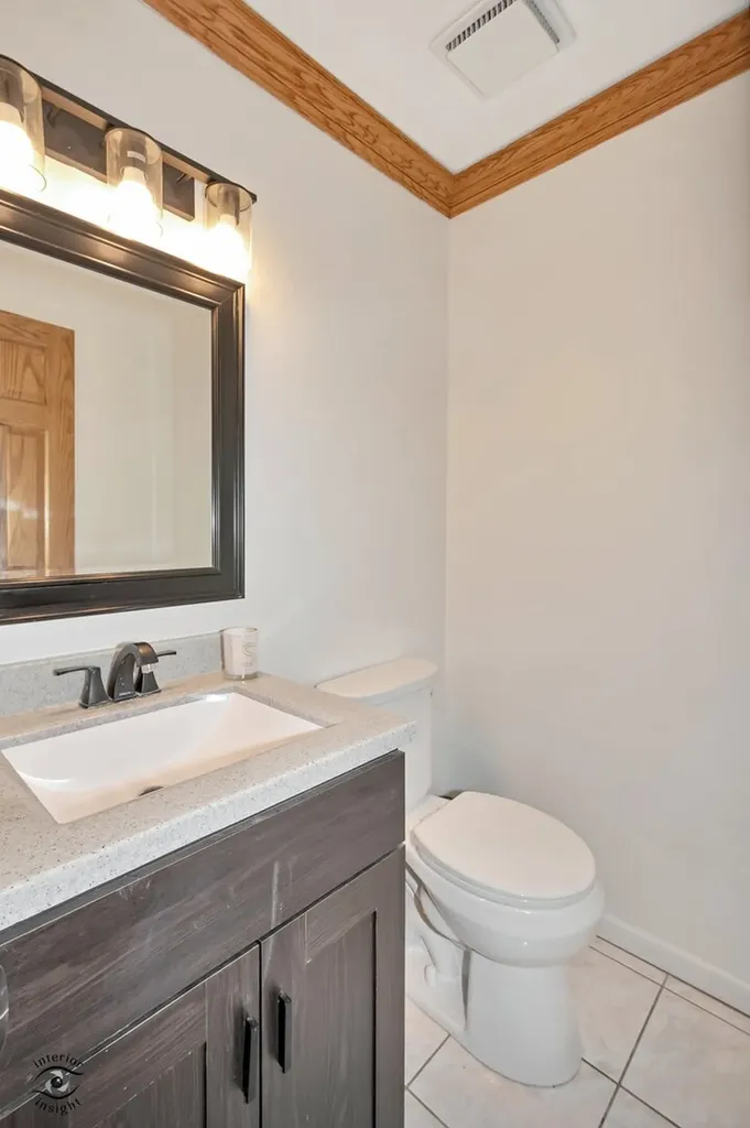 825 Walnut Drive Darien IL 60561