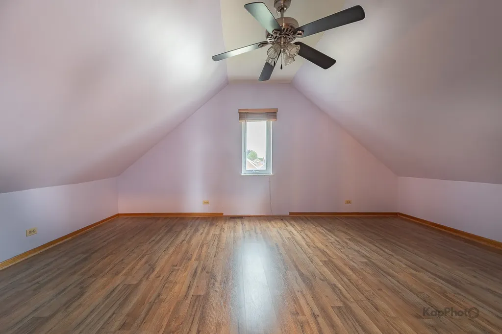 3933 West 69th Place Chicago IL 60629