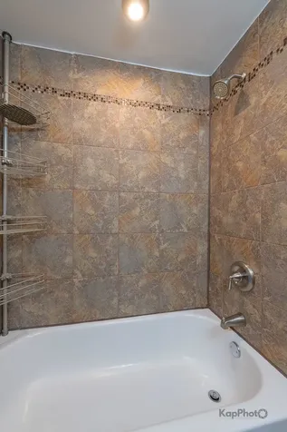 3933 West 69th Place Chicago IL 60629