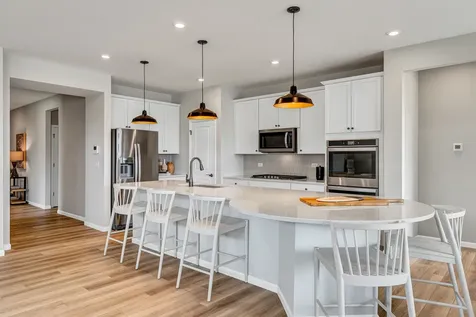 2833 Summer Court Lindenhurst IL 60046