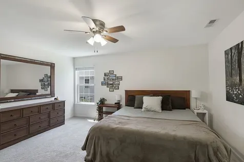560 Jennifer Circle Mundelein IL 60060