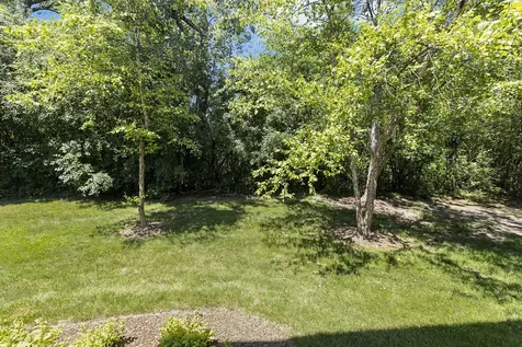 560 Jennifer Circle Mundelein IL 60060