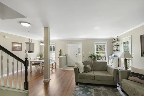 560 Jennifer Circle Mundelein IL 60060