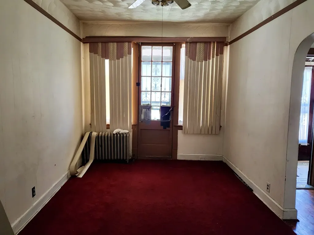 5042 West Superior Street Chicago IL 60644