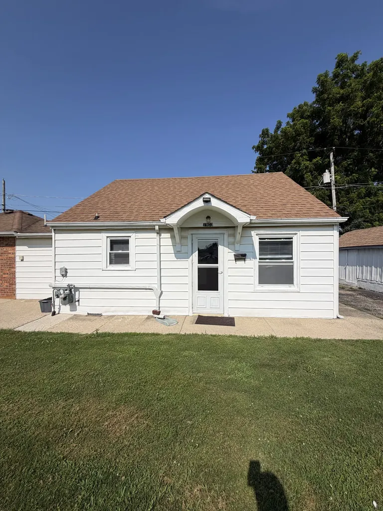 1903 Nicholson Street Crest Hill IL 60403