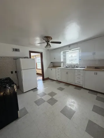 1903 Nicholson Street Crest Hill IL 60403
