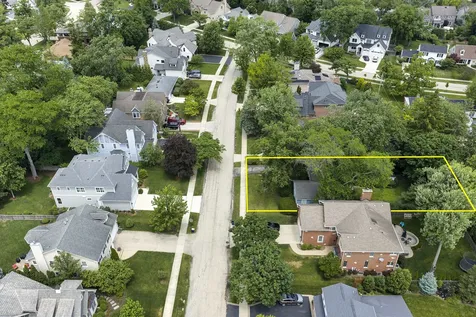 1125 Greenbriar Lane Northbrook IL 60062