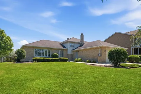 17019 Bedford Lane Tinley Park IL 60477
