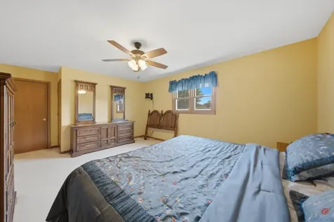 17019 Bedford Lane Tinley Park IL 60477