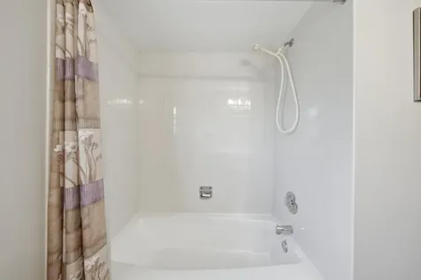 17019 Bedford Lane Tinley Park IL 60477
