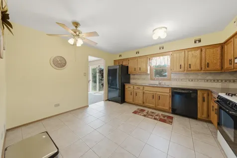 17019 Bedford Lane Tinley Park IL 60477