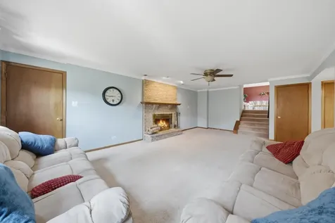 17019 Bedford Lane Tinley Park IL 60477