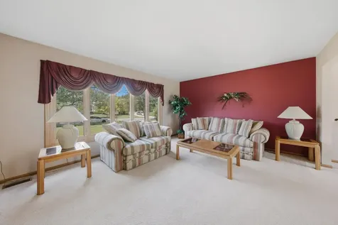 17019 Bedford Lane Tinley Park IL 60477