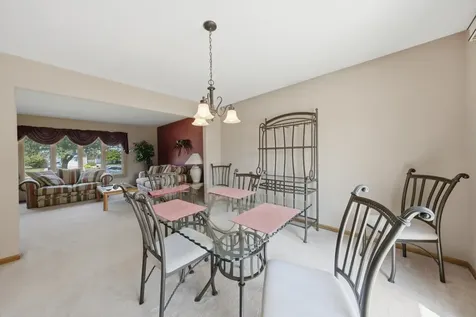 17019 Bedford Lane Tinley Park IL 60477