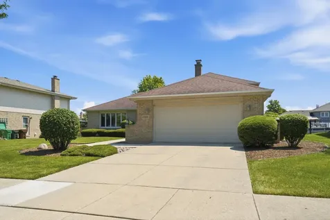 17019 Bedford Lane Tinley Park IL 60477
