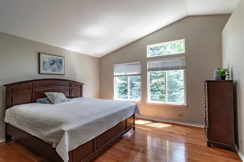 7401 Inglenook Lane Gurnee IL 60031