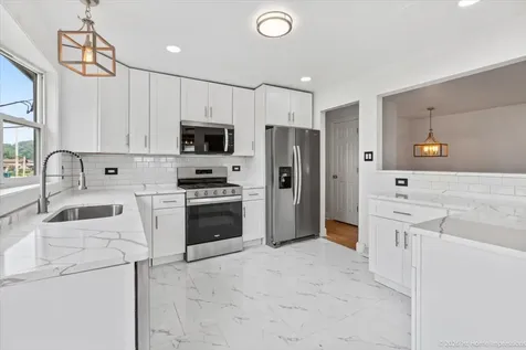 18830 May Avenue Homewood IL 60430