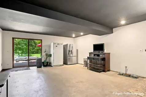 5124 Bonnie Brae Road Richmond IL 60071