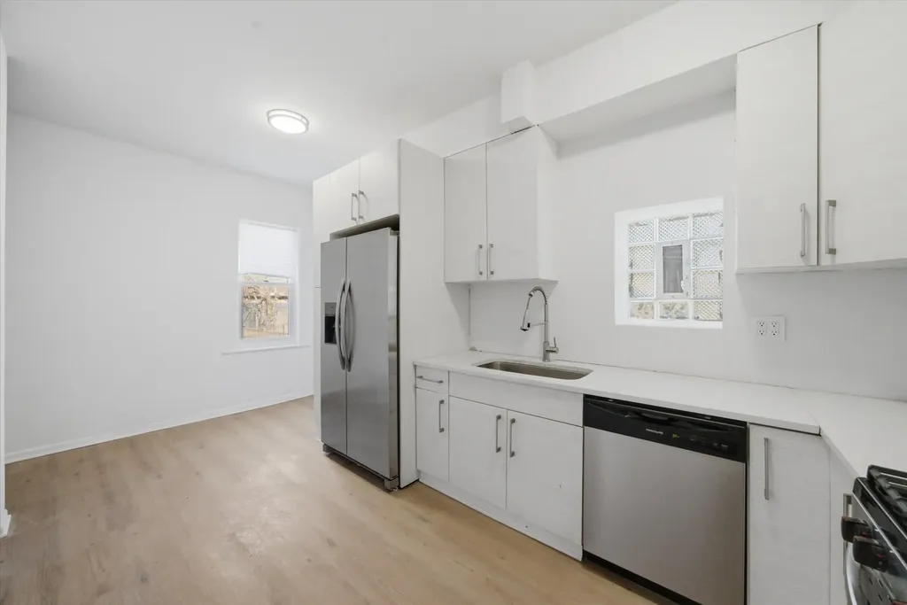 1446 East 71st Place Chicago IL 60619