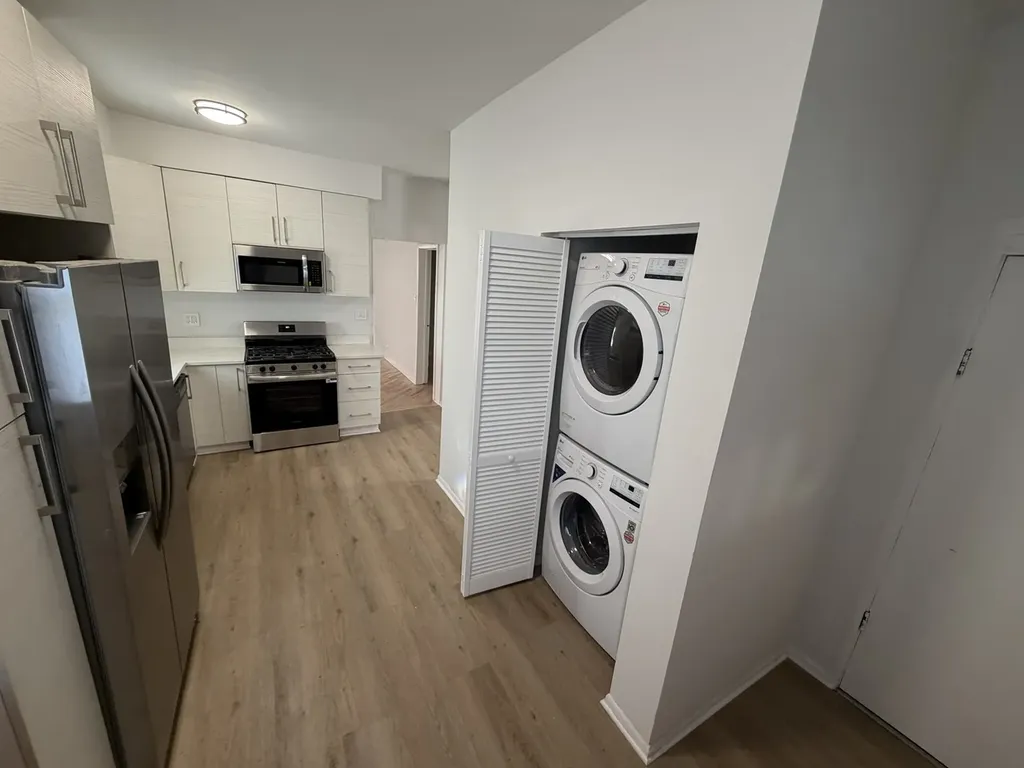 1446 East 71st Place Chicago IL 60619